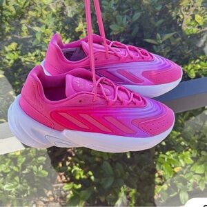 Ozelia adidas shoes pink